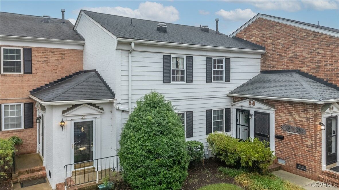 Property Photo: 21 Rock Garden Lane VA 23228