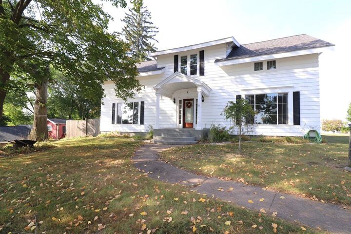 Property Photo:  402 North Prospect Street  WI 54452 
