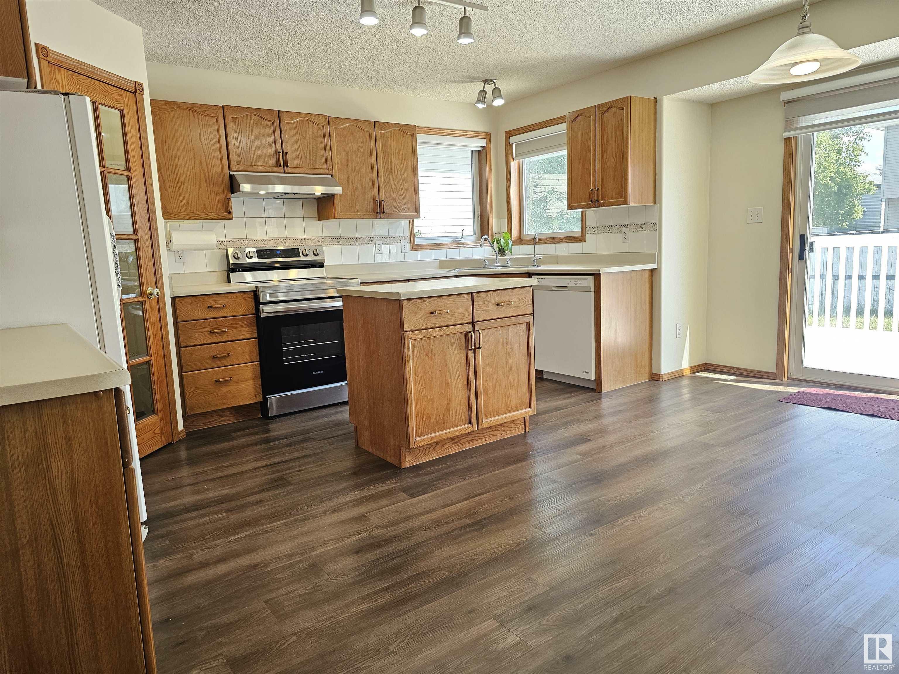 Property Photo: 2331 37B Avenue NW AB T6T 1N9