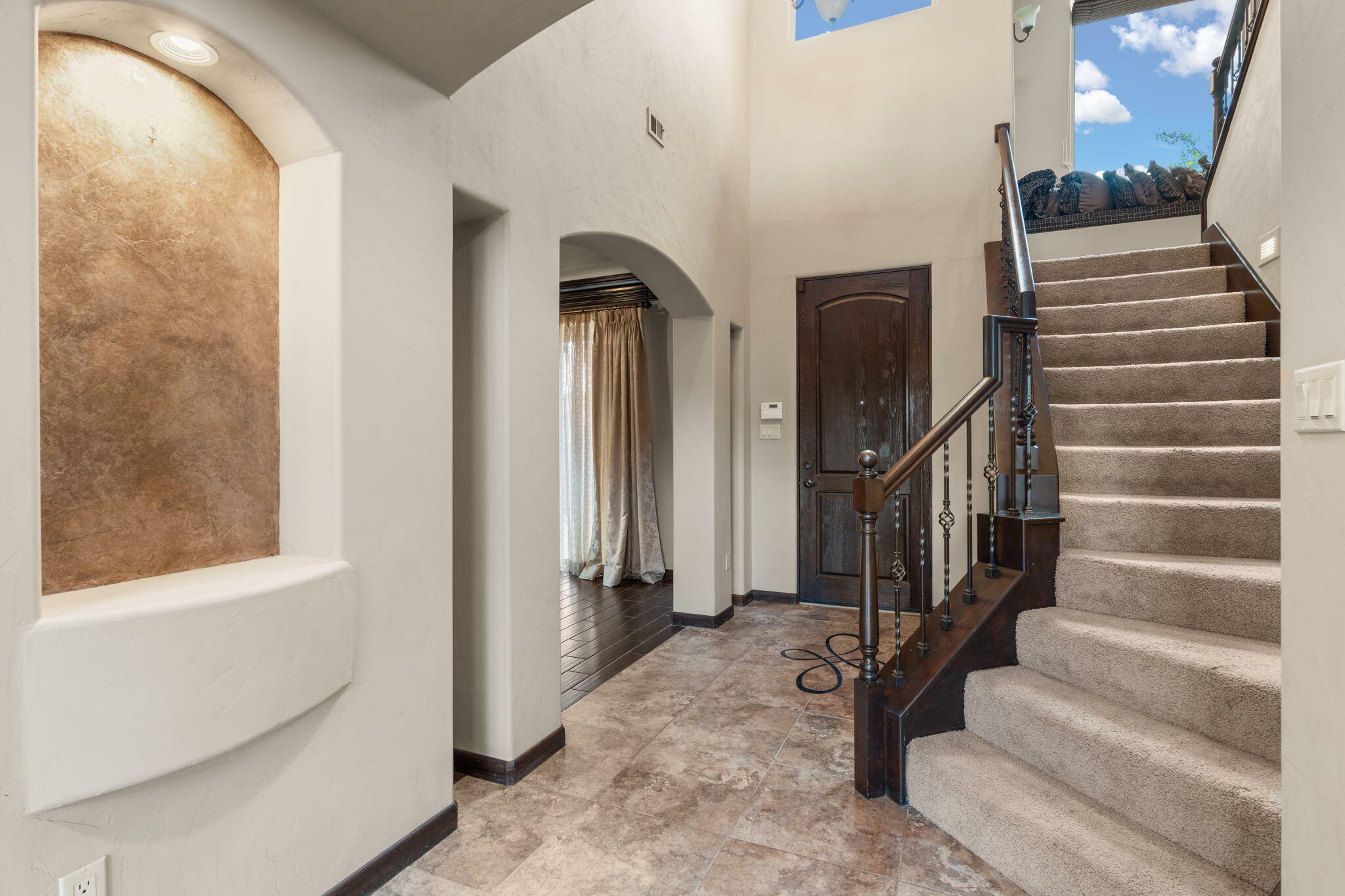 Property Photo: 2844 La Luz Circle NE NM 87144