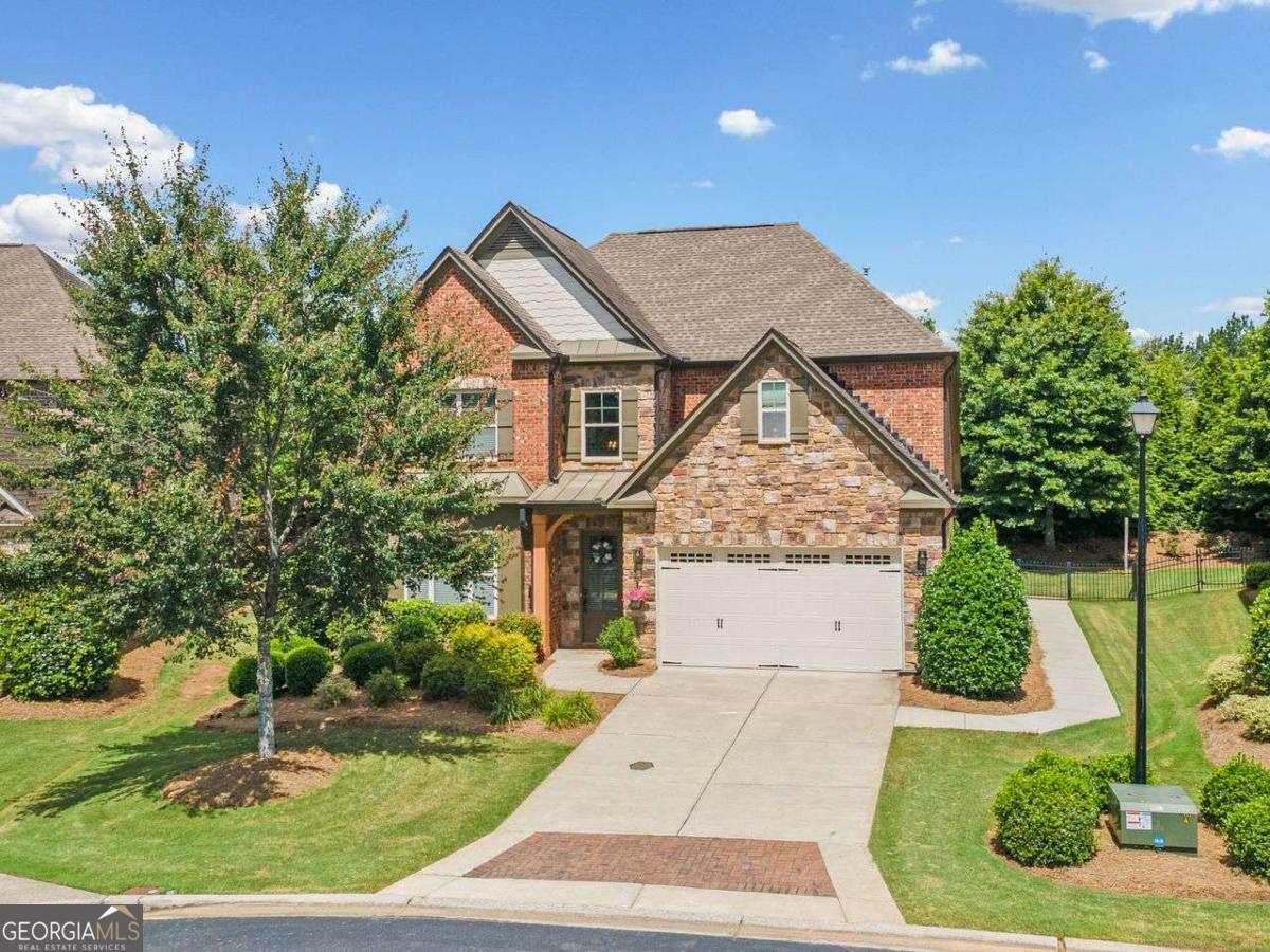 Property Photo: 3015 Arbor Song Court GA 30041
