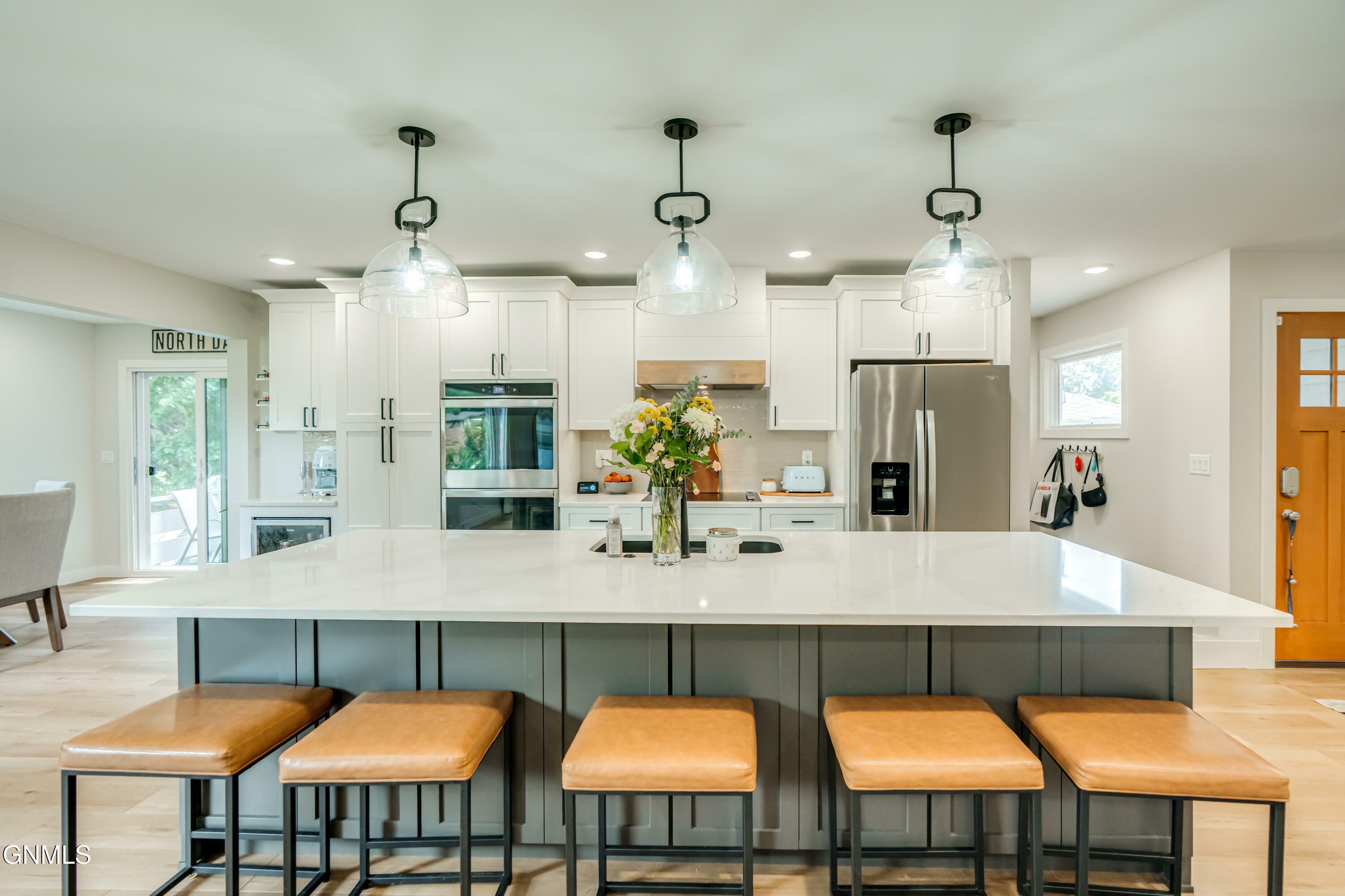 Property Photo: 1115 Pioneer Drive ND 58501