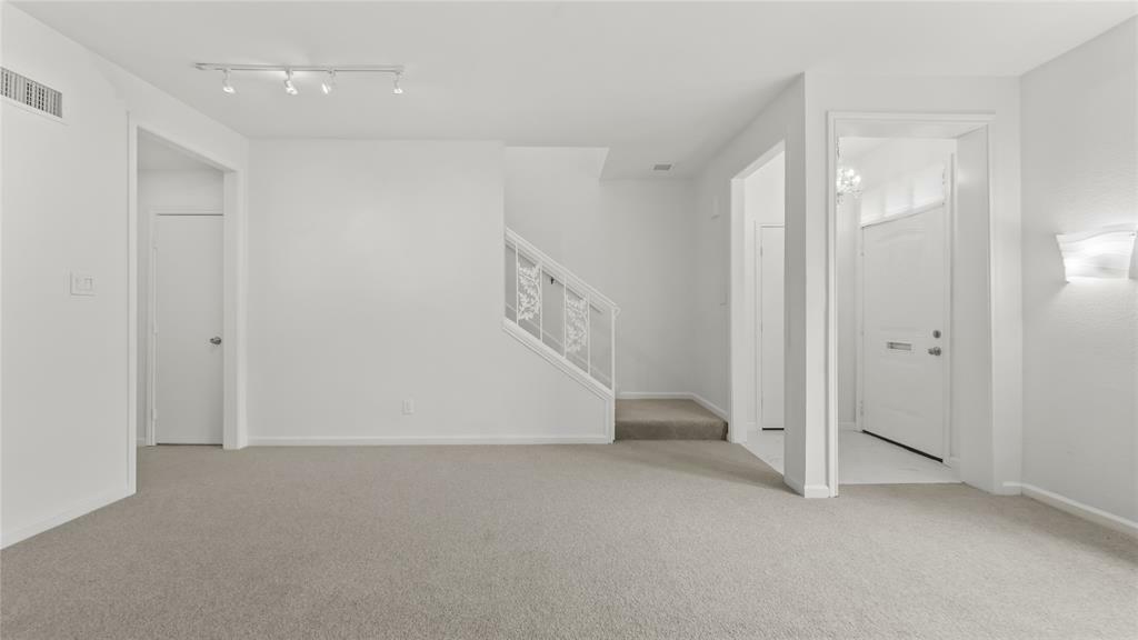 Property Photo: 7525 Brompton Street 7525 TX 77025