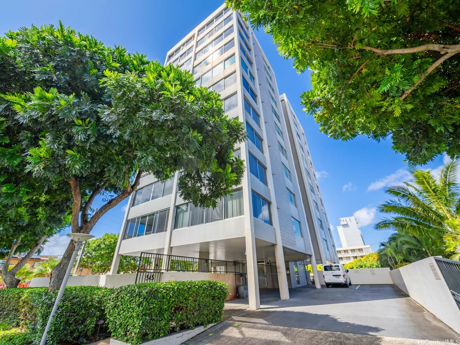 Property Photo:  1545 Nehoa Street 101  HI 96822 