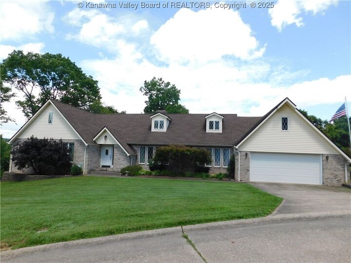 816 Shrewsbury Drive  Saint Albans WV 25177 photo