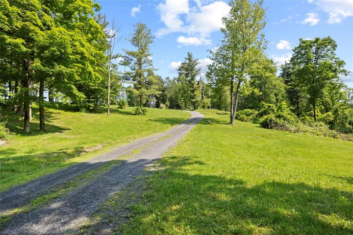Property Photo:  307 Pratt Hill Road  NY 12037 