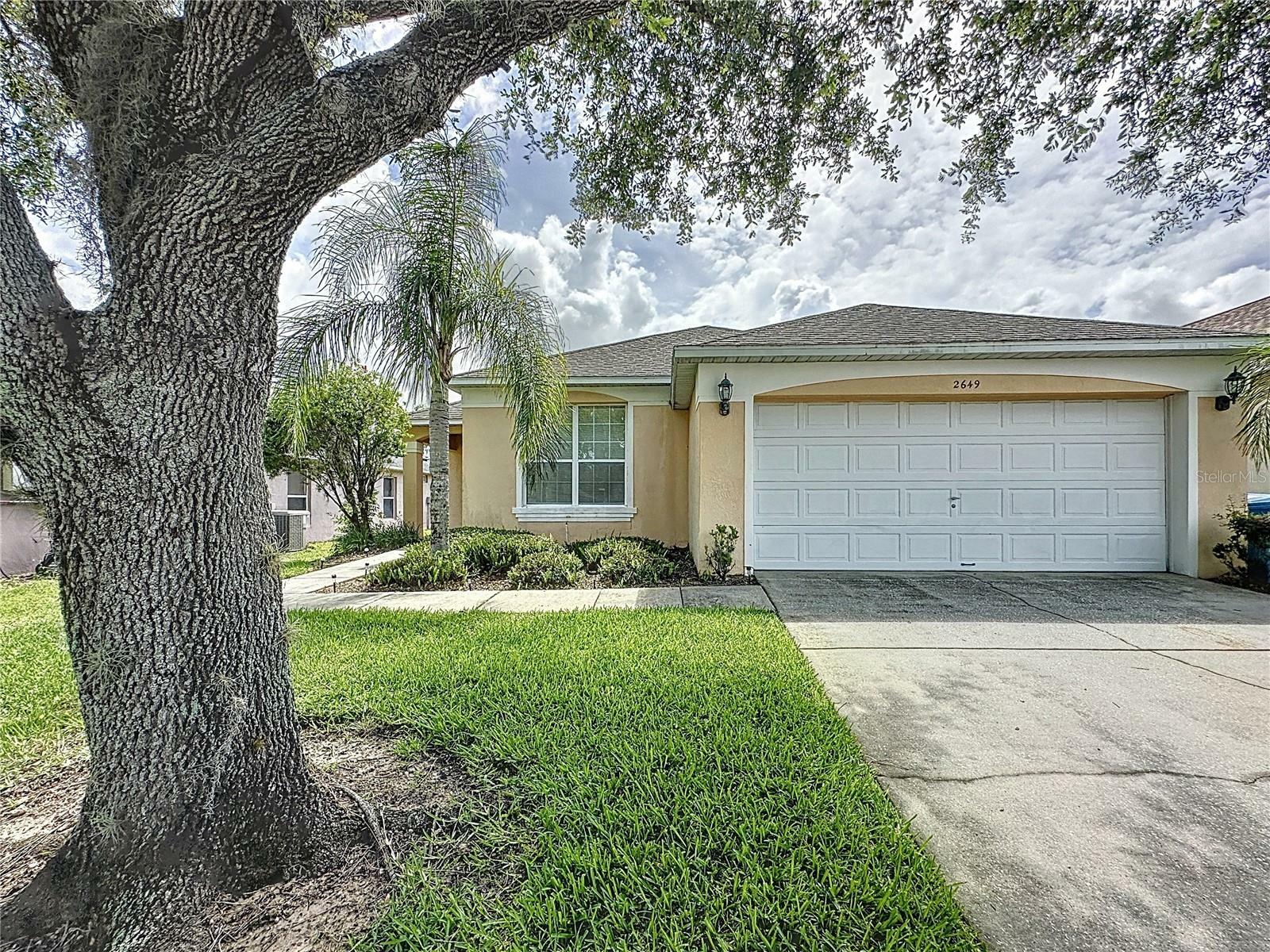 Property Photo: 2649 Hemingway Avenue FL 33844