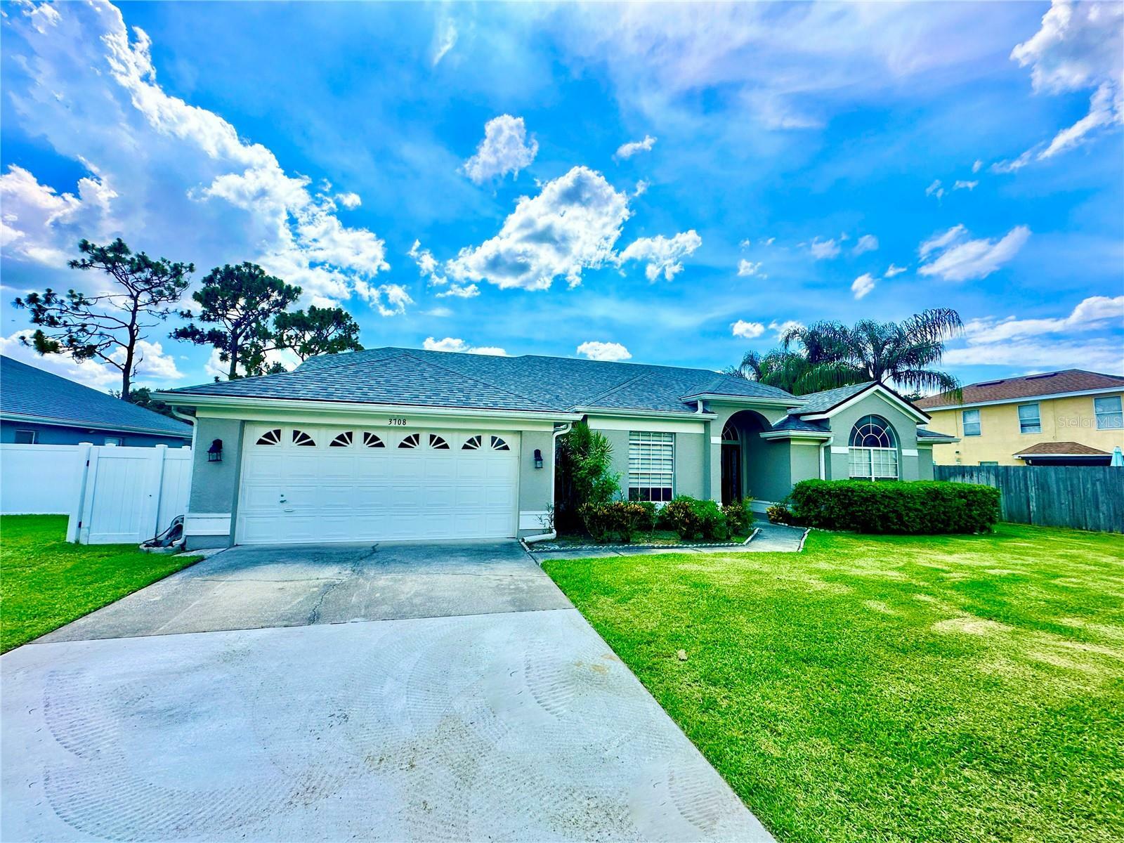 3708 Beaver Ridge Drive  Orlando FL 32829 photo