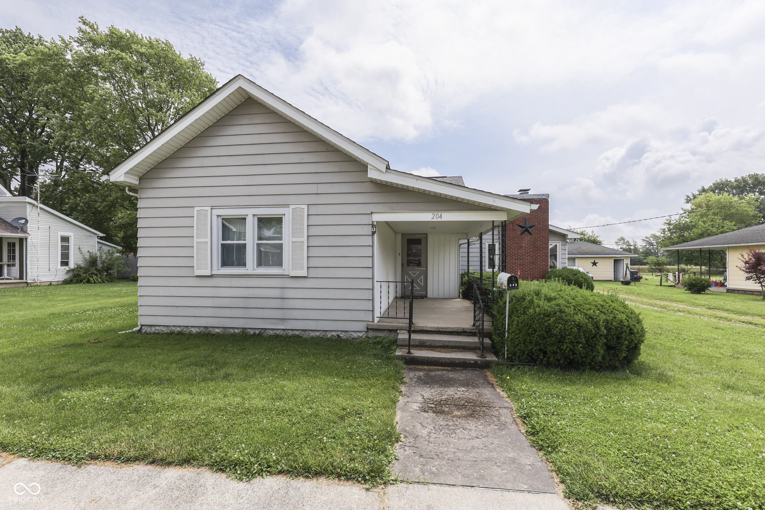 Property Photo: 204 N Main Street IN 47351
