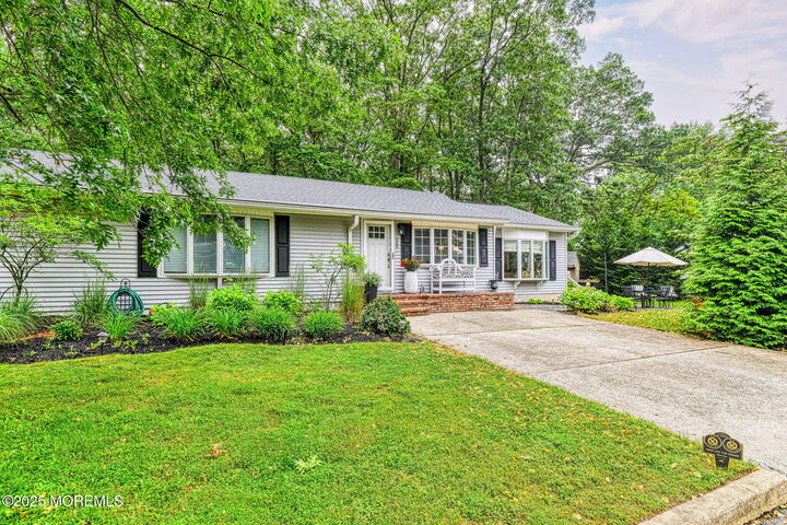 569 Atlantic Avenue  Spring Lake Heights NJ 07762 photo