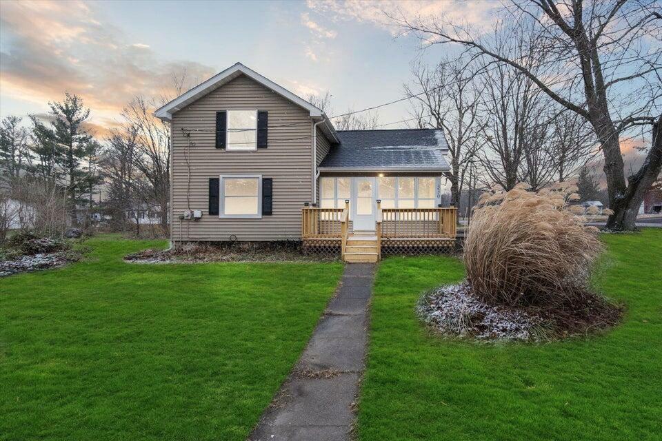 Property Photo: 330 E Main MI 49241