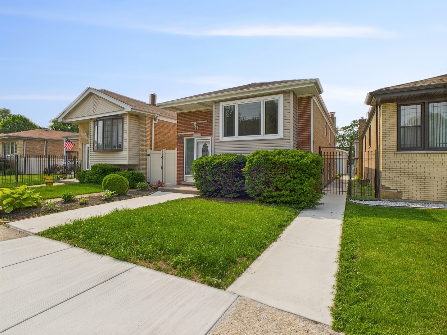 Property Photo: 3455 W 115th Street IL 60655