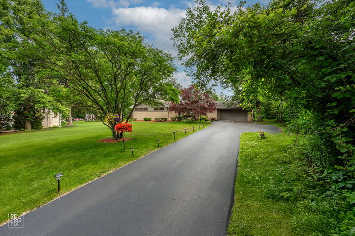 Property Photo: 641 E Belmont Avenue IL 60101