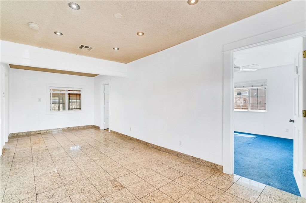 Property Photo:  1613 West 56th Street  CA 90062 