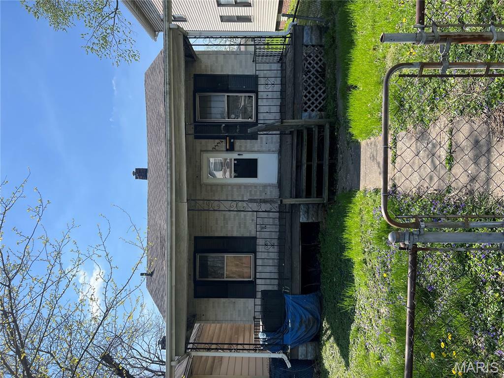 Property Photo: 2334 E 24th Street IL 62040