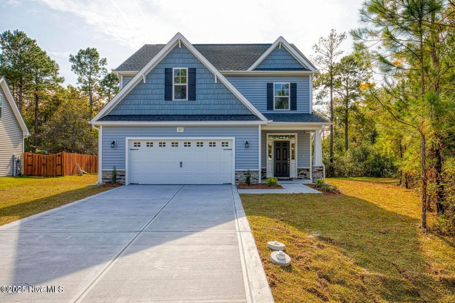 Property Photo:  223 Admiral Court  NC 28460 