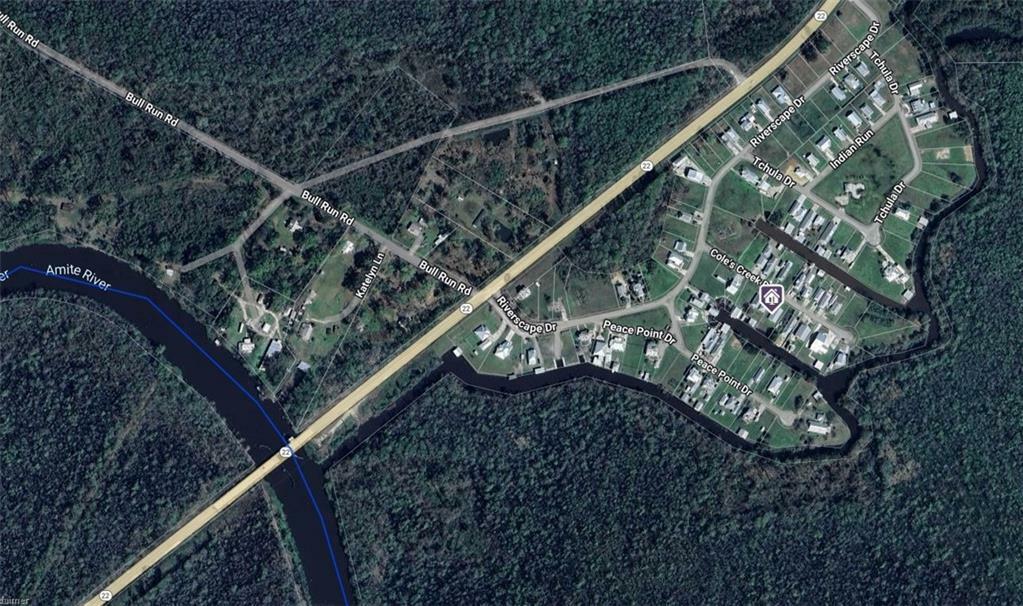 Property Photo: 17049 Coles Creek Drive LA 70462