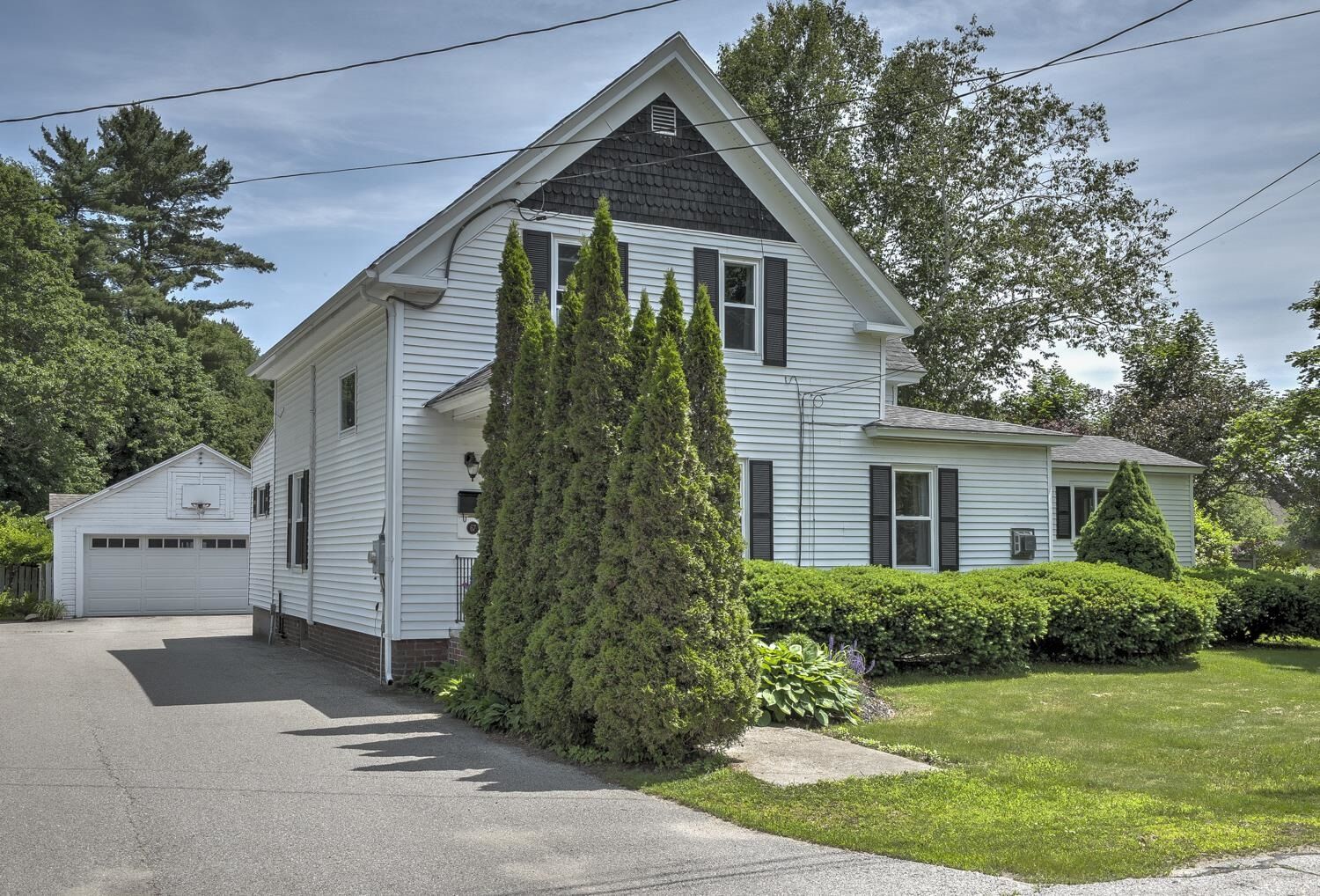 Property Photo: 67 Pine Avenue NH 03431