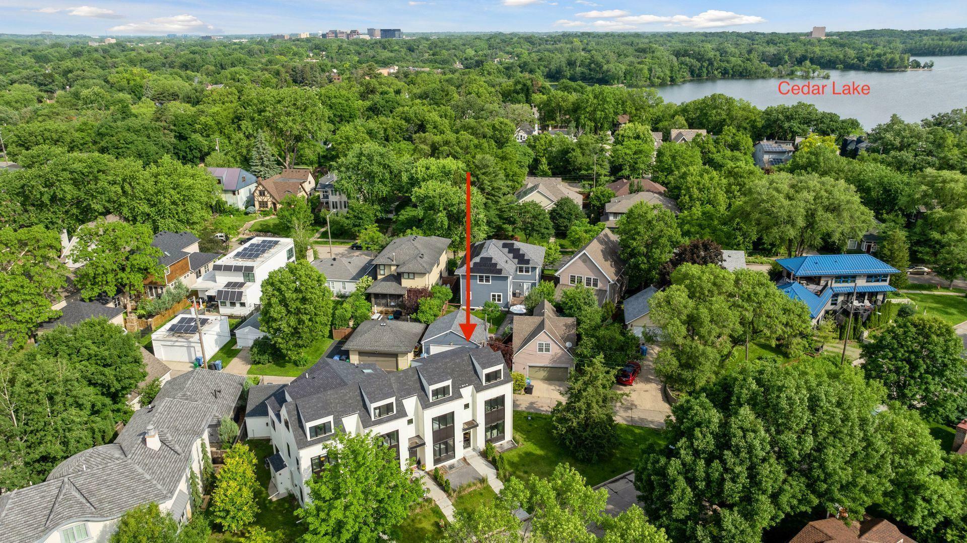 Property Photo: 2820 Saint Louis Avenue MN 55416