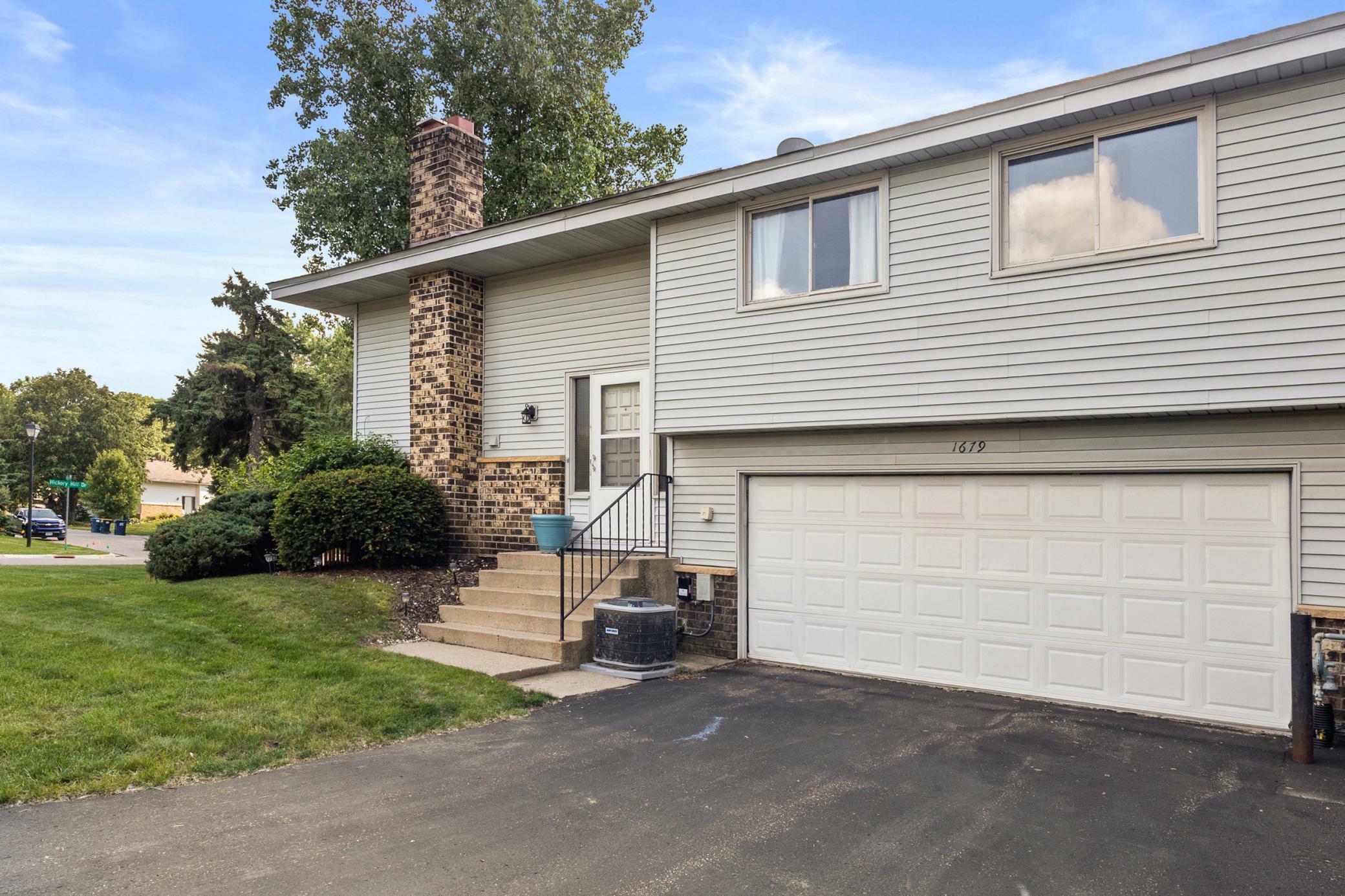 Property Photo: 1679 Hickory Hill Drive MN 55122