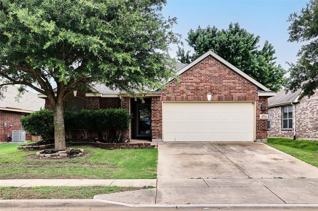 Photo de la propriété: 12025 Rowsley Lane TX 76028