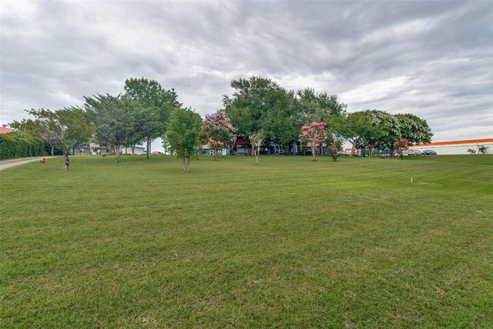 Property Photo: