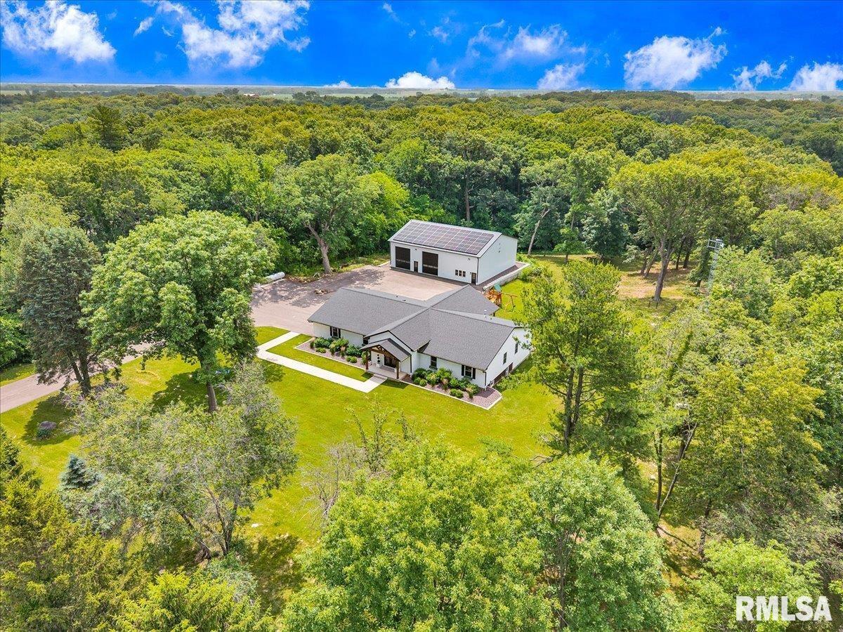 Property Photo: 12804 W Dell Road IL 61559