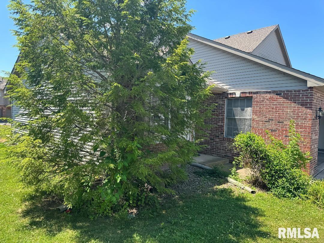 Property Photo:  4618 N Weaverridge Boulevard  IL 61615 