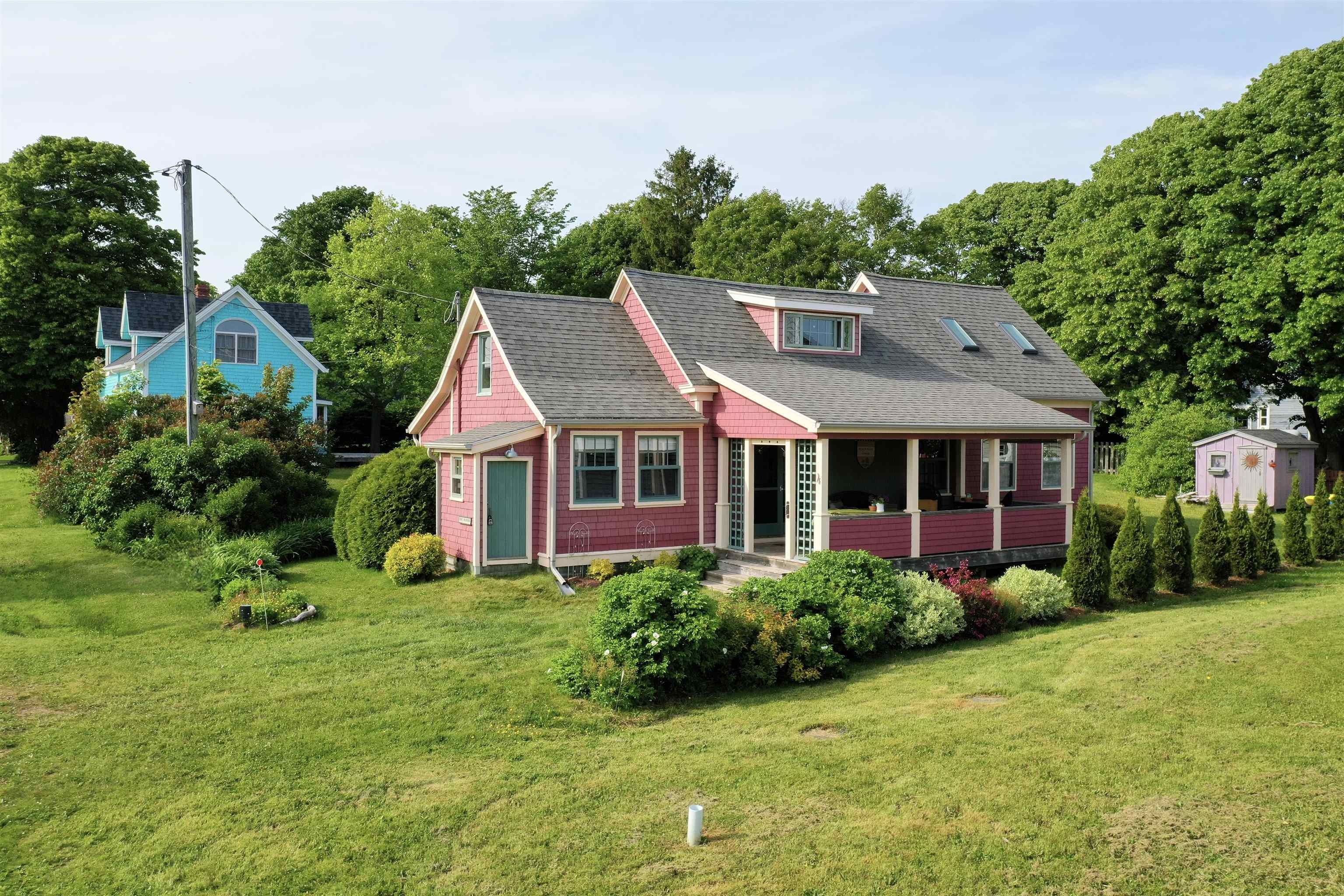 Property Photo: 4 Nelson Street PE C0A 1J0