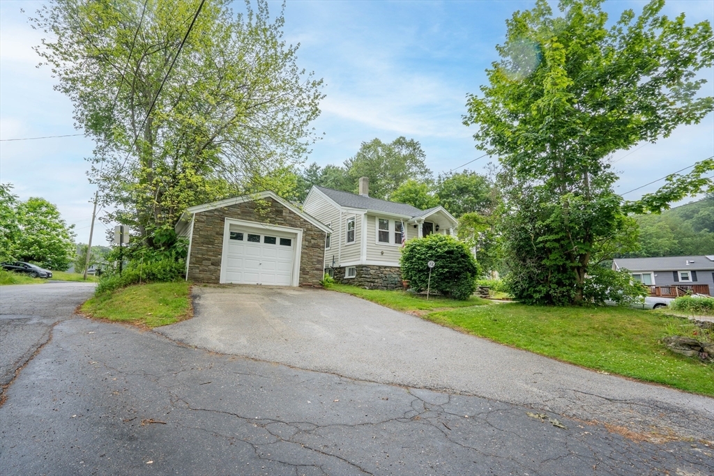 Property Photo: 12 Manor Rd MA 01527