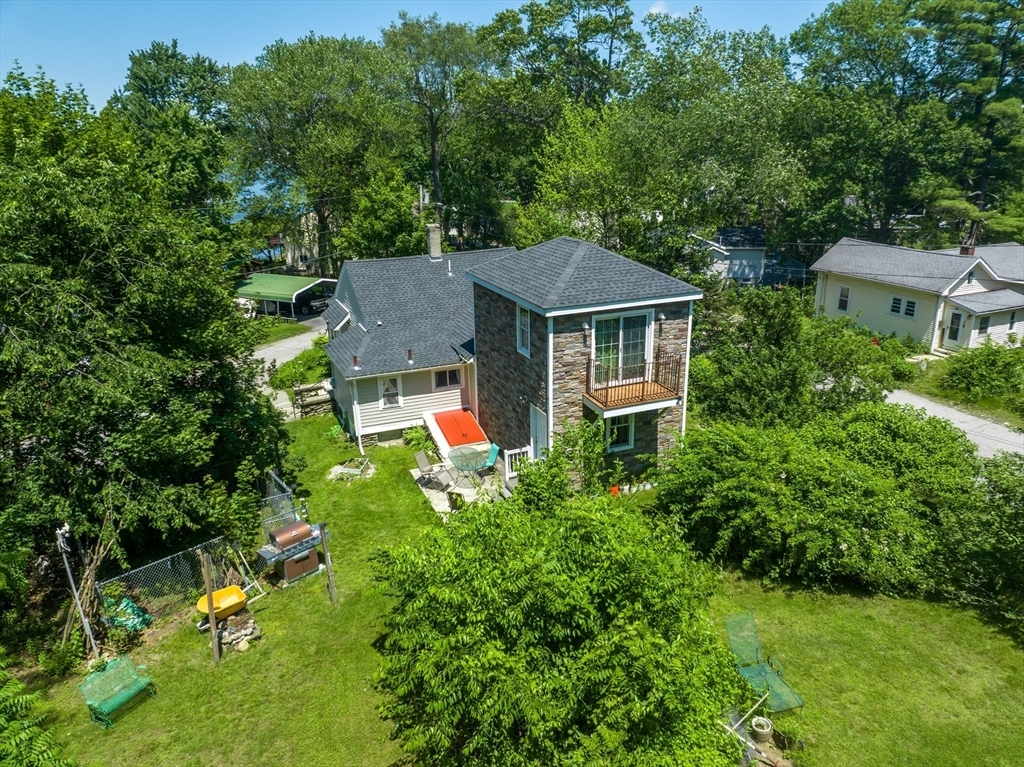 Property Photo: 12 Manor Rd MA 01527