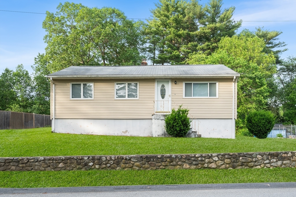 Property Photo: 20 Hilltop Dr MA 01803