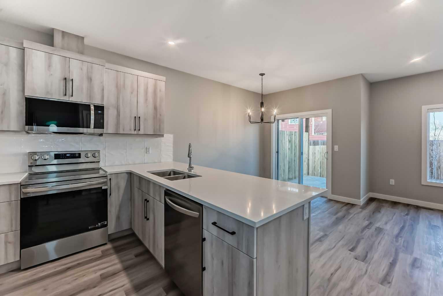1568 Stafford Drive N 5  Lethbridge AB T1H 2C5 photo