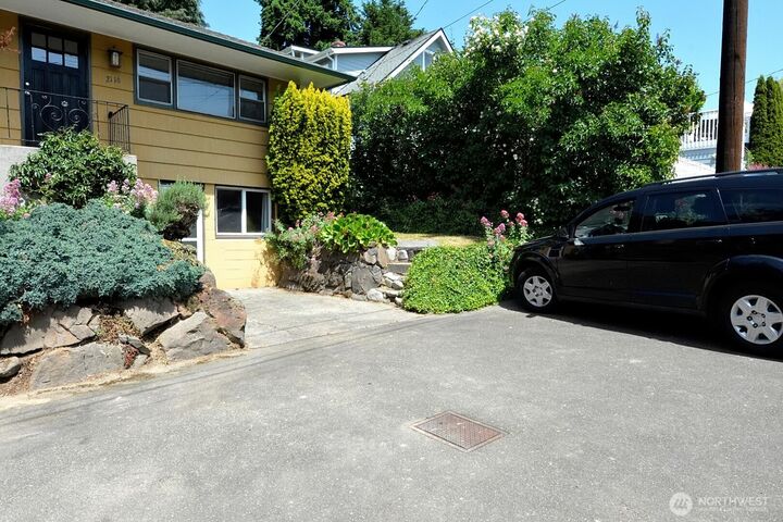 Property Photo: 2116 N 86th Street WA 98103