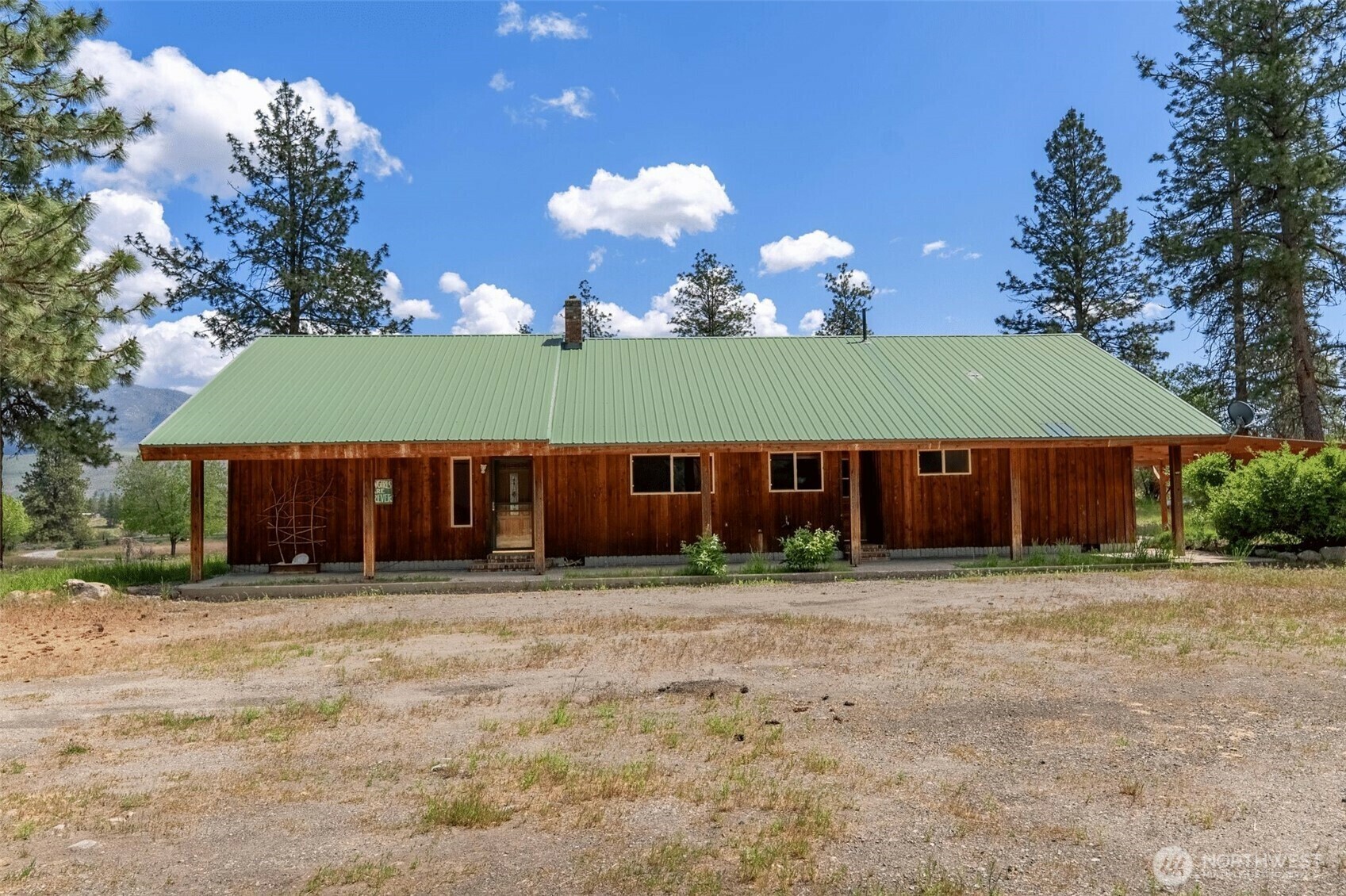 Property Photo: 40 Wandling Road WA 98862