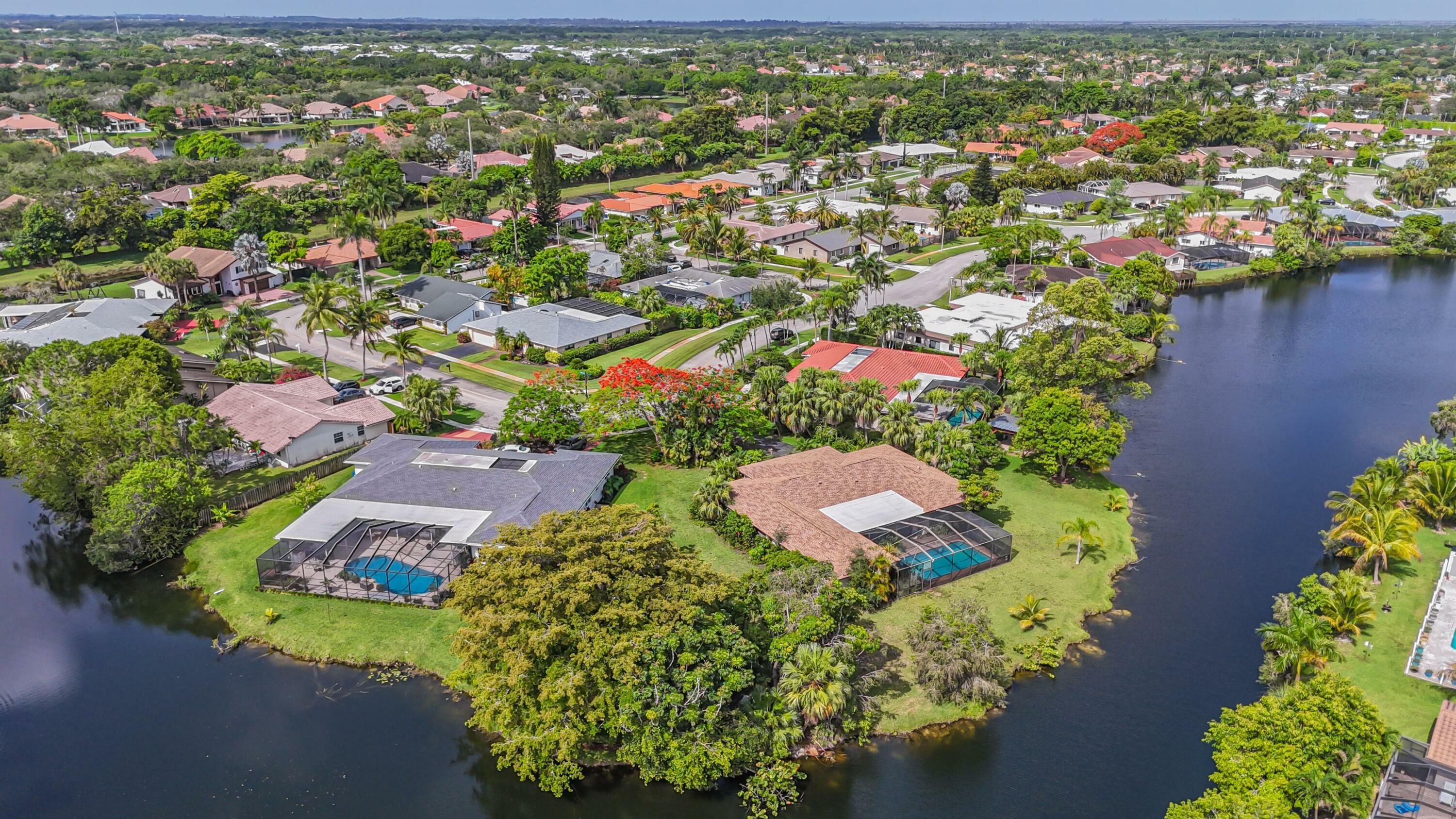 Property Photo: 16541 Royal Poinciana Drive FL 33326
