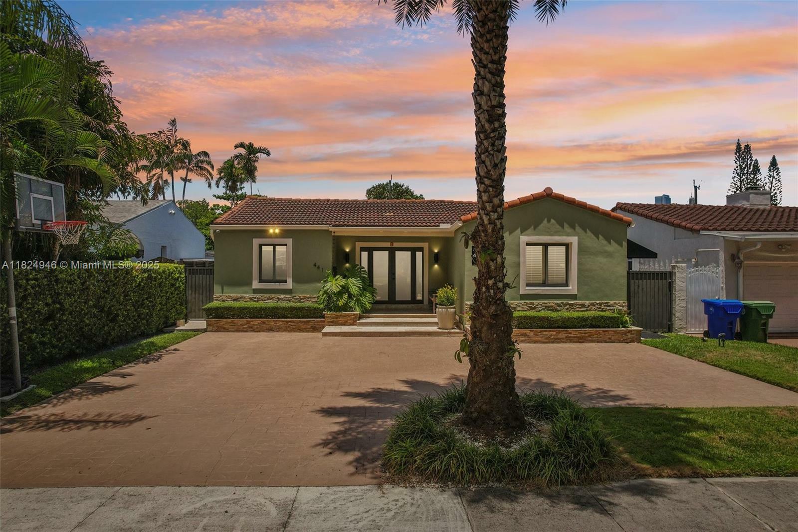 441 SW 27th Rd  Miami FL 33129 photo