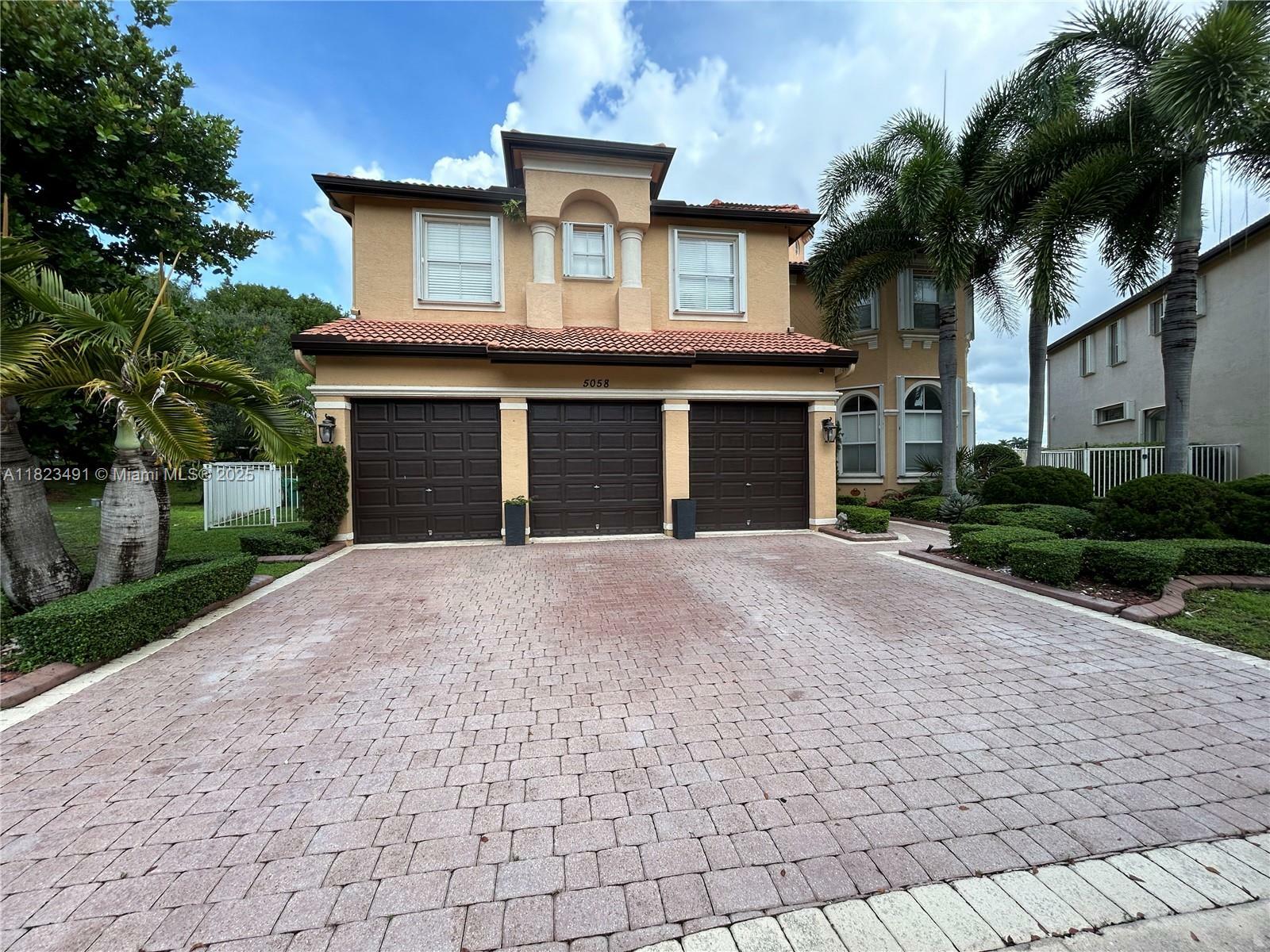 Property Photo: 5058 SW 170th Ave FL 33027
