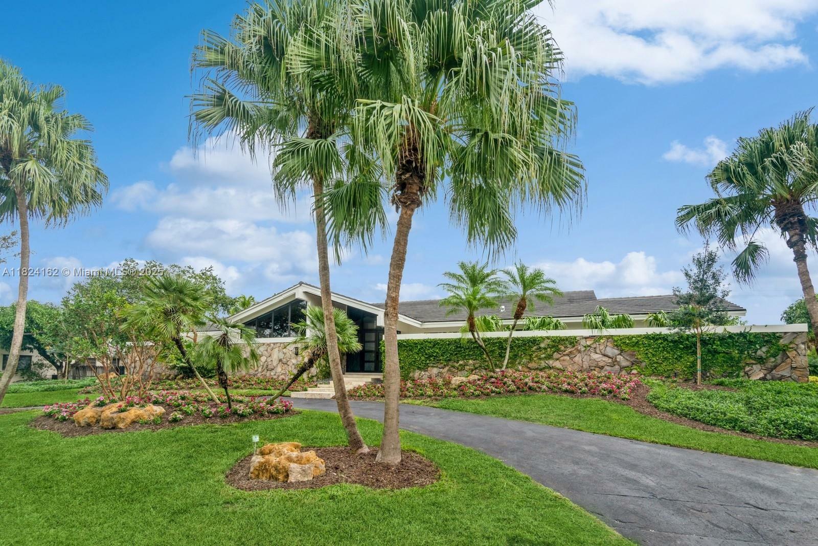 Property Photo: 15405 SW 73rd Ct FL 33157