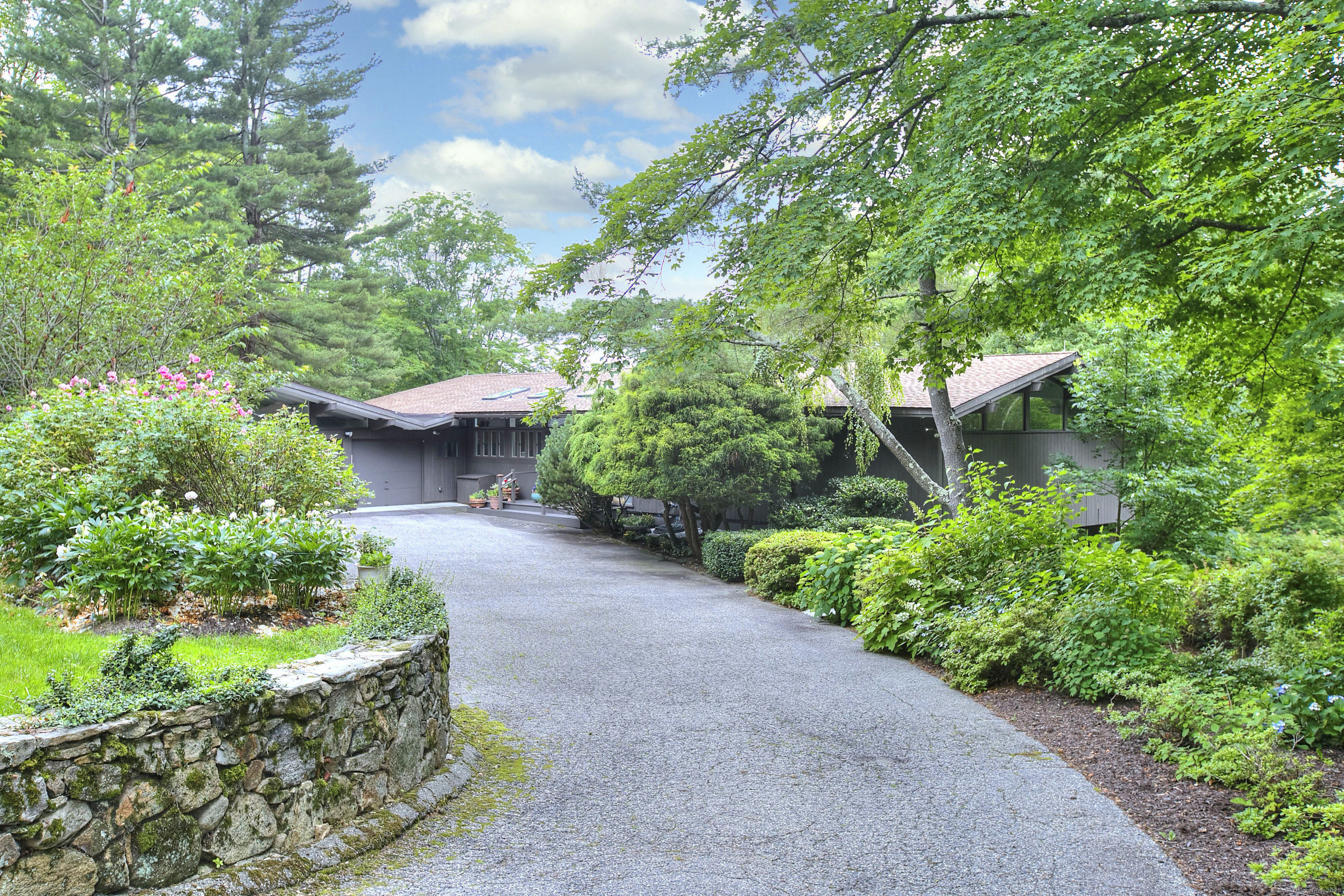 Property Photo:  62 Wells Hill Road  CT 06883 