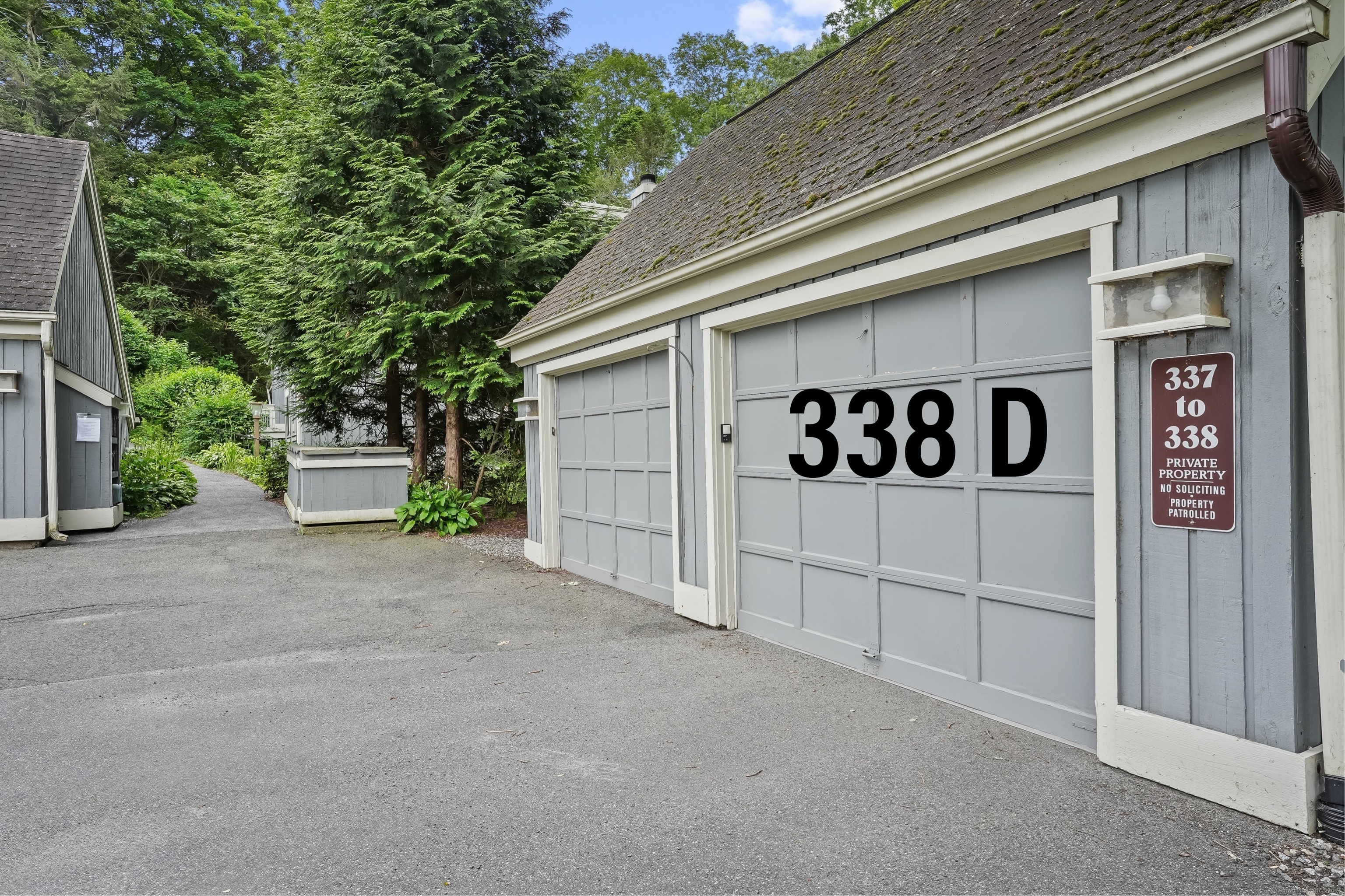 Property Photo: 338 Heritage Village D CT 06488