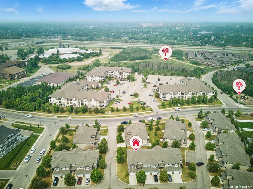 Property Photo: 410 Hunter Road 204 SK S7T 0L5