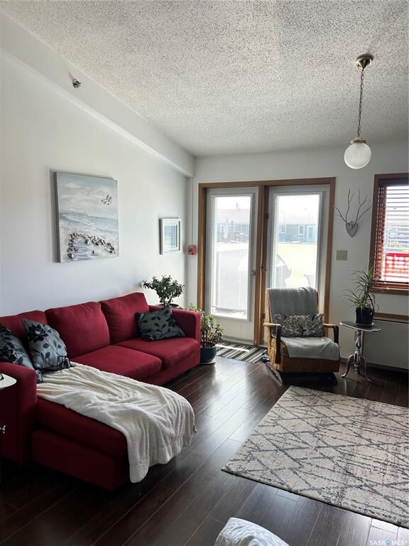 Property Photo:  1250 Aaro Avenue 15  SK S0H 1J0 
