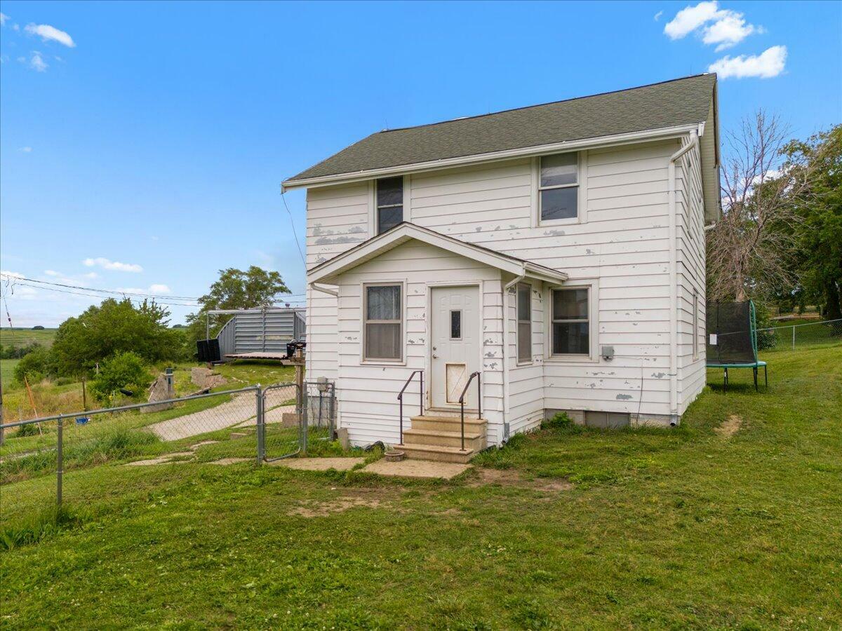 Property Photo: 1435 200th Street IA 51566