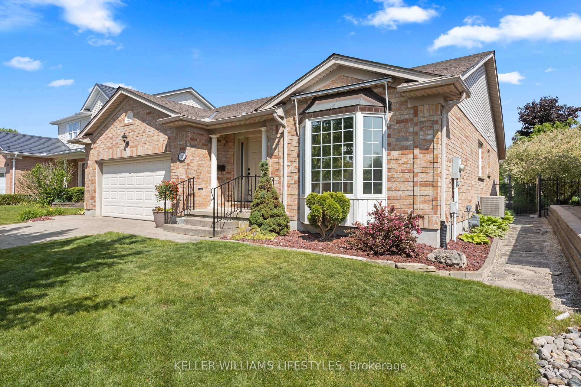 320 McGarrell Drive  London North ON N6G 5E9 photo