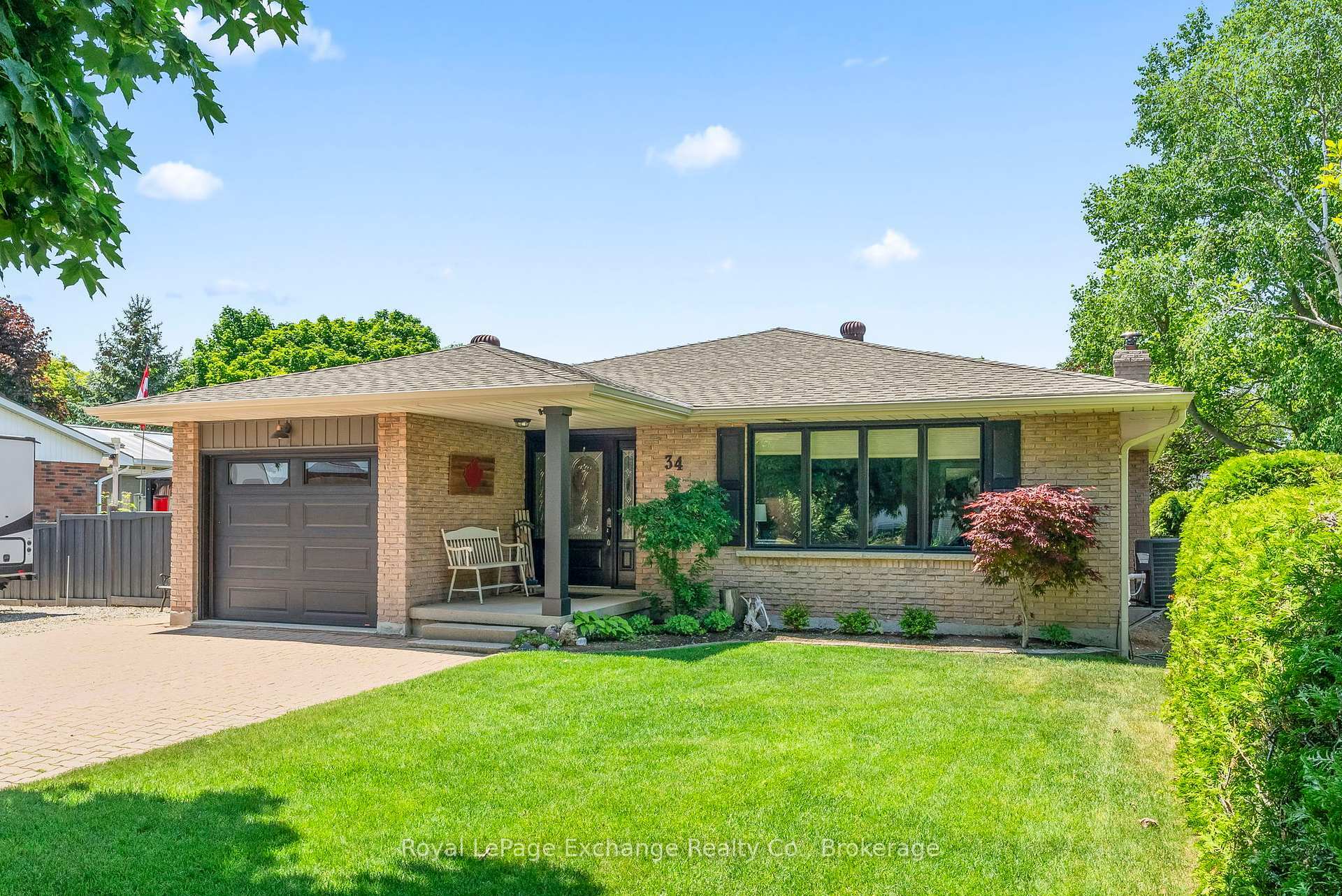 34 Anne Marie Crescent  Huron-Kinloss ON N2Z 2M8 photo