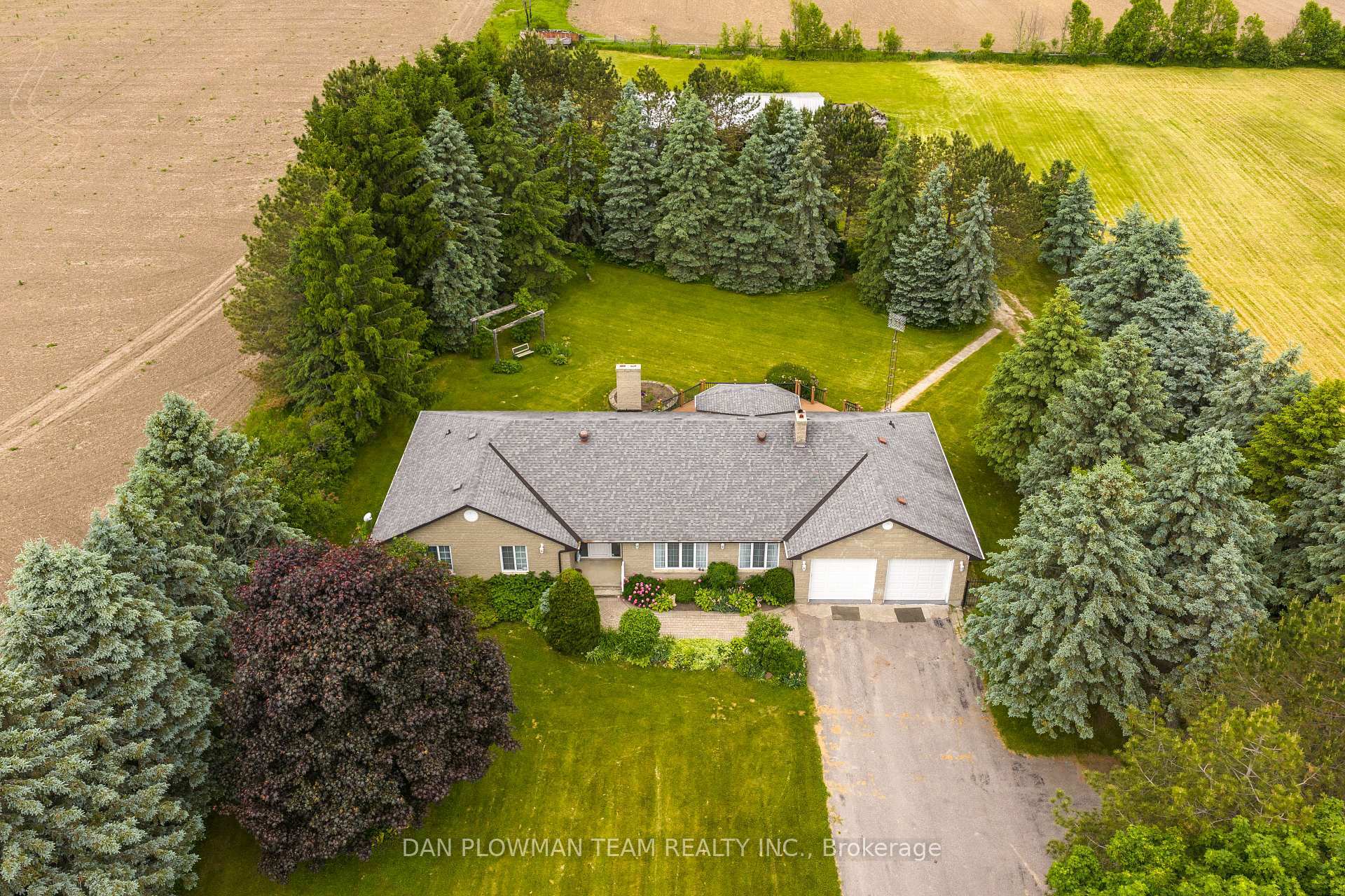 Property Photo: 1902 Concession 9 Road ON L0B 1B0