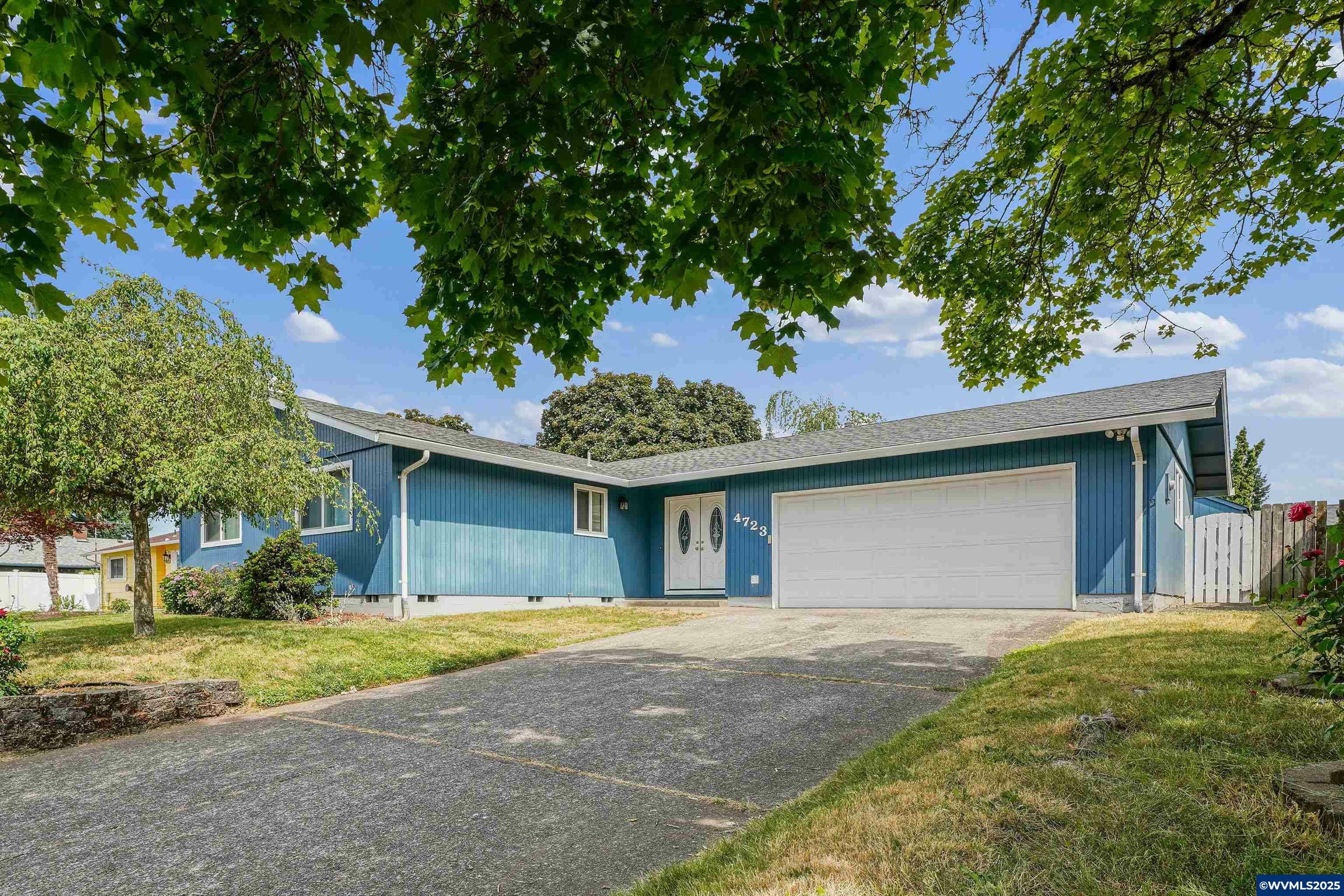 Property Photo:  4723 Buckhorn Ct SE  OR 97317 