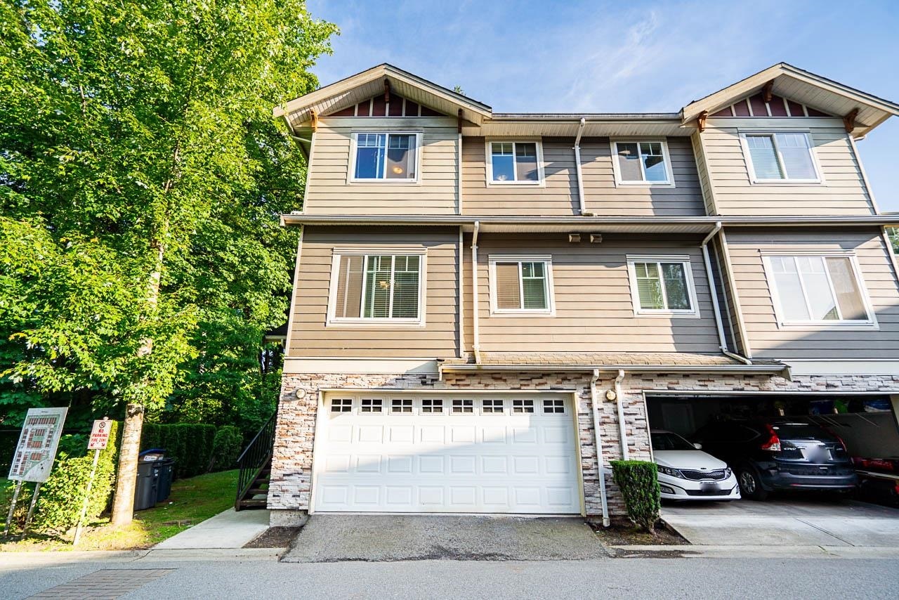 Property Photo: 6383 140 Street 1 BC V3W 0E9