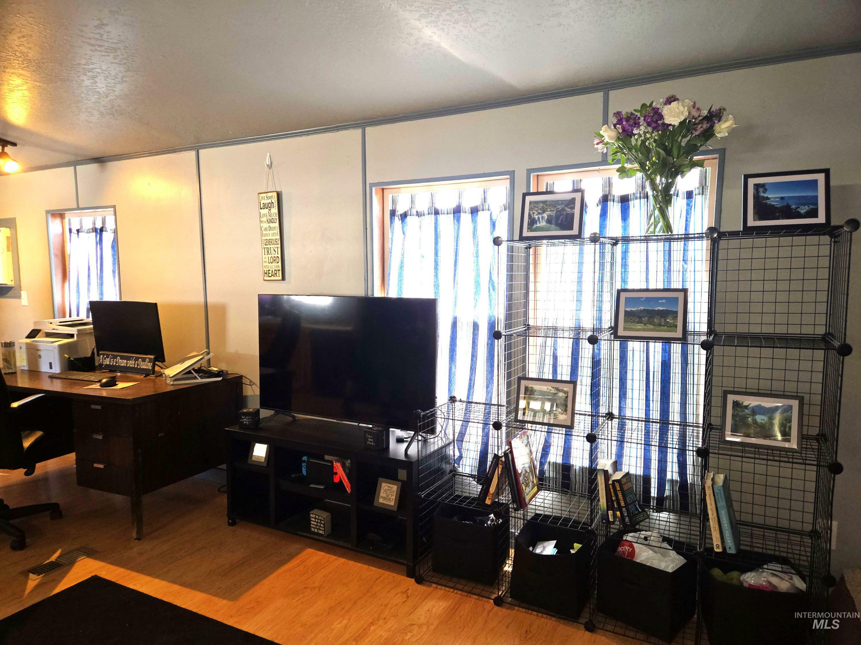 Property Photo: 913 Preston Ave #31 ID 83501